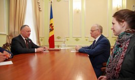 Igor Dodon a avut o întrevedere cu Ambasadorul Federaţiei Ruse în Republica Moldova, Farit Muhametșin