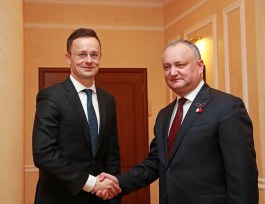 Igor Dodon a avut o întrevedere cu ministrul afacerilor externe și comerțului exterior al Ungariei