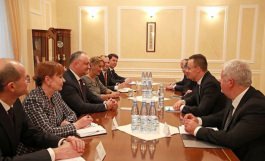 Игорь Додон провел встречу с министром иностранных дел и внешней торговли Венгрии