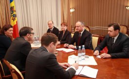 Președintele Republicii Moldova, Igor Dodon, a avut o întrevedere cu Şeful Misiunii Fondului Monetar Internaţional, Ben Kelmanson