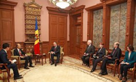 Președintele Igor Dodon a avut o întrevedere cu Ambasadorul Extraordinar și Plenipotențiar al Republicii Populare Chineze în Republica Moldova