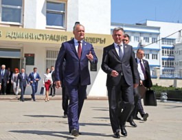Президент Республики Молдова Игорь Додон провел встречу с лидером Приднестровья Вадимом Красносельским