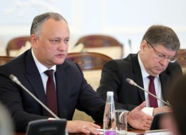 Президент Республики Молдова Игорь Додон провел встречу с губернатором Санкт-Петербурга Георгием Сергеевичем Полтавченко