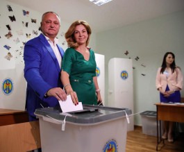 Президент Игорь Додон проголосовал за профессионального, ответственного и способного эффективно управлять городом примара