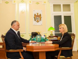 Президент Игорь Додон провёл встречу с башканом Гагаузии Ириной Влах