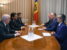 Президент Республики Молдова Игорь Додон провел встречу с французским принцем Луи Альфонсом де Бурбоном