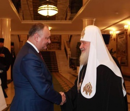 Președintele statului a avut o discuție telefonică cu Administrația Patriarhului Kirill