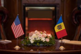 Președintele Igor Dodon a primit scrisorile de acreditare de la noul ambasador al SUA