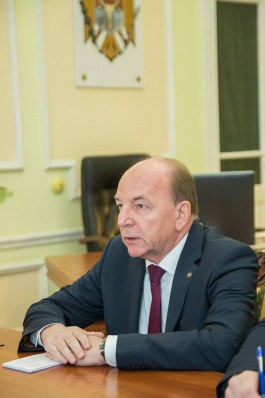 Игорь Додон провёл встречу с Послом России 