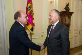 Игорь Додон провёл встречу с Послом России 