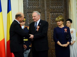 President Nicolae Timofti delivers speech on National Day of Romania