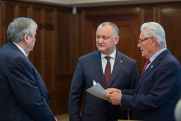Igor Dodon a avut o întrevedere cu doi ex-președinți ai Moldovei
