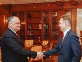 Игорь Додон провел встречу с главой компании «Газпром»