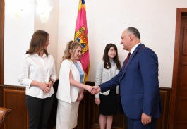 Студенты из диаспоры, которые обучаются в магистратуре, проходят практику в Администрации Президента Республики Молдова