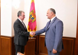 Igor Dodon a avut o întrevedere cu Ambasadorul Republicii Elene