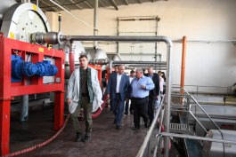 Președintele țării a vizitat Fabrica de vinuri din satul Valea Perjei, raionul Cimișlia