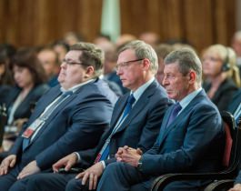 Игорь Додон принял участие в пленарном заседании Молдавско-российского экономического форума