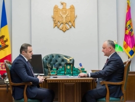 Глава государства провел встречу с председателем Административного совета АО «Молдовагаз»