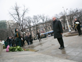 Президент Николае Тимофти участвовал в митинге, посвященном памяти жертв войны на Днестре