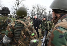 Comandantul Suprem al Forțelor Armate a inspectat încheierea exercițiului „Cetatea de Sud 2019”