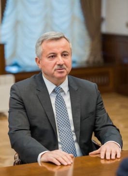 Глава государства подписал Указ о назначении Дмитрия Кроитора Послом Молдовы в Турции