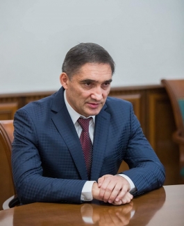Igor Dodon a semnat decretul privind numirea lui Alexandr Stoianoglo în funcția de Procuror General