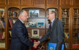 Президент Игорь Додон провел встречу с Министром Ионом Пержу