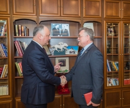 Igor Dodon a avut o întrevedere cu Ambasadorul desemnat al Republicii Moldova în Statul Qatar