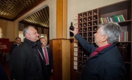 Igor Dodon a vizitat întreprinderea „Vinurile Comratului”