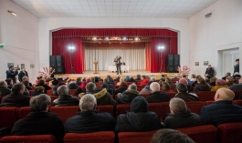 Президент провел встречу с жителями Дубоссарского района