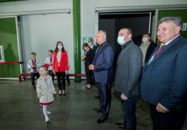 Preşedintele Moldovei s-a familiarizat cu activitatea a trei întreprinderi din raionul Edineț