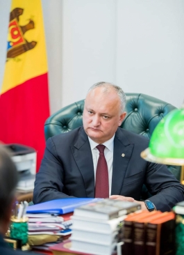 Șeful statului a avut o întrevedere cu rectorul Institutului de Relații Internaționale din Moldova