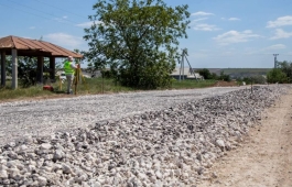Глава государства ознакомился со строительством участка автомобильной дороги между сёлами Конгаз и Баурчи в Гагаузской автономии
