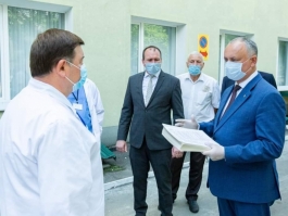 Igor Dodon a vizitat spitalul raional din Hîncești
