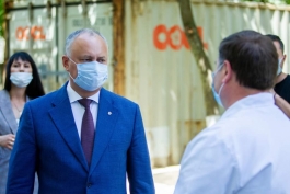 Igor Dodon a vizitat spitalul raional din Hîncești
