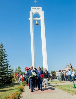 Președintele Republicii Moldova a participat la ceremonia comemorativă de la Complexul Memorial „Capul de Pod Șerpeni”