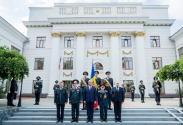 Глава государства принял участие в памятной церемонии в честь 75-летия Победы