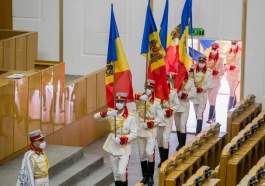 Глава государства принял участие в торжественной церемонии открытия Национального праздника «День Независимости Республики Молдова»