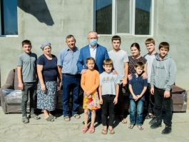 Președintele țării a vizitat familia Lomacenco din satul Mărinești, comuna Sângereii Noi