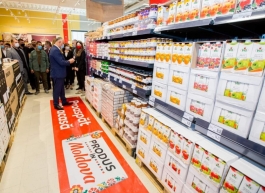 Глава государства посетил магазин сети «Кауфланд» в Бельцах