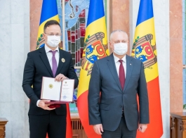 Președintele Republicii Moldova a avut o întrevedere cu Ministrul Afacerilor Externe şi Comerţului al Ungariei