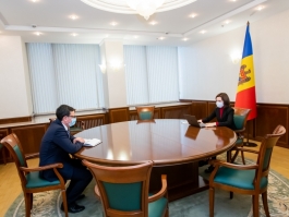 Președintele Republicii Moldova, Maia Sandu, a avut o discuție cu Guvernatorul BNM, Octavian Armașu