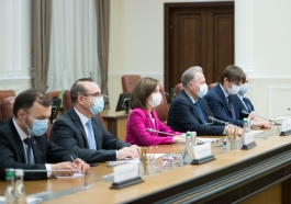 Президент Республики Молдова Майя Санду обсудила двусторонние актуальные вопросы с Премьер-министром Украины