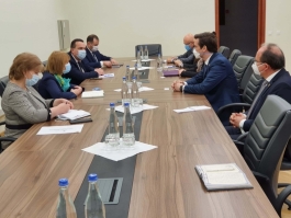 Советник Президента в области здравоохранения Ала Немеренко обсудила с делегацией из Румынии вопрос о безвозмездной передаче вакцин против Covid - 19  