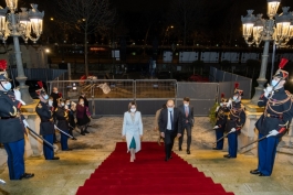 Президент Республики Молдова Майя Санду обсудила двустороннее сотрудничество с министром европейских и иностранных дел Франции Жаном-Ив Ле Дрианом 