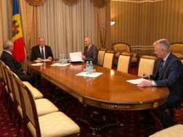 Moldovan president appoints three magistrates