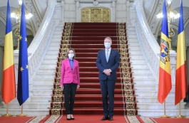 Президент Майя Санду встретилась в Бухаресте с Президентом Румынии Клаусом Йоханнисом