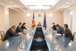 Președintele Maia Sandu a discutat cu administrația ANRE şi Î.S. Moldelectrica 