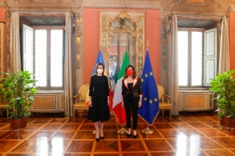 Președintele Maia Sandu a discutat, la Roma, cu Președinta Senatului italian, Maria Elisabetta Alberti Casellati