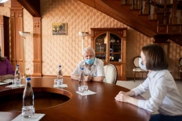 Президент Майя Санду побеседовала с писателем Владимиром Бешлягэ